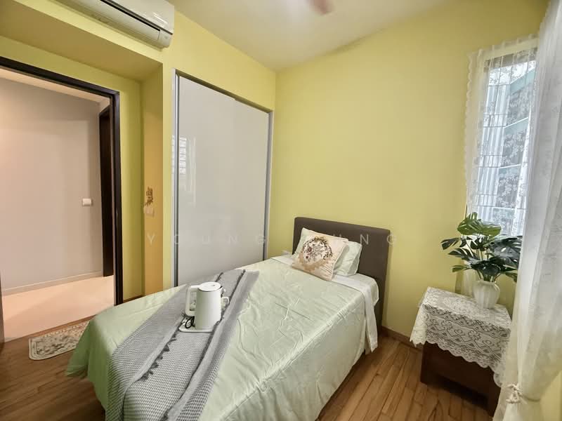 The Inflora, 51 Flora Drive, Room Rental, 108 sqft, Condominium For Rent, by Young Chng, 500185501 - Bedroom - PropertyGuru.com.sg