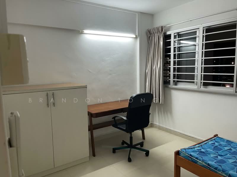 104 Towner Road, 104 Towner Road, Room Rental, 180 sqft, HDB Flat For Rent, by Brandon Tong 小董, 500185504 - Study - PropertyGuru.com.sg