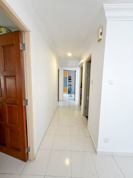 359C Admiralty Drive, 359C Admiralty Drive, 4 Bedrooms, 1,184 sqft, HDB Flat For Sale, by Derek Tan, 500185505 - Corridor - PropertyGuru.com.sg