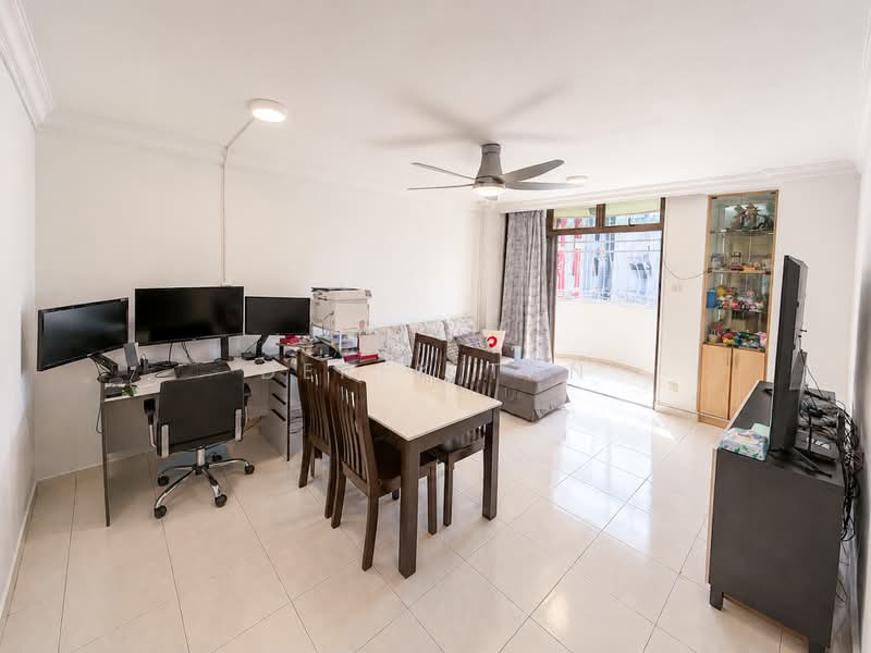 359C Admiralty Drive, 359C Admiralty Drive, 4 Bedrooms, 1,184 sqft, HDB Flat For Sale, by Derek Tan, 500185505 - Living Room - PropertyGuru.com.sg