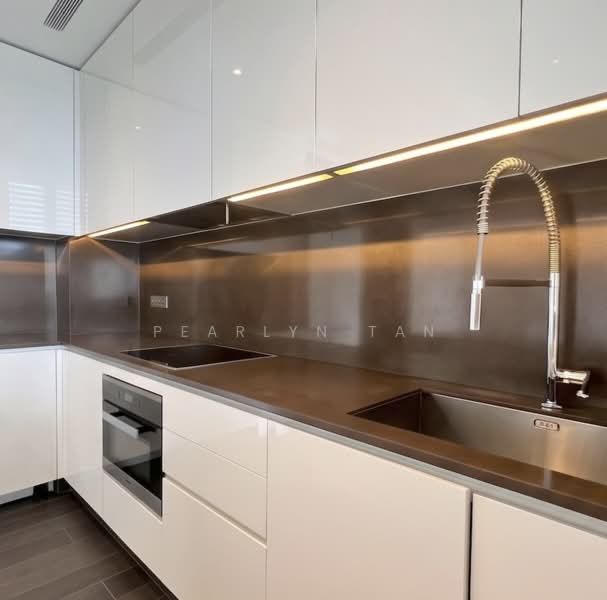 Lloyd SixtyFive, 65 Lloyd Road, 2 Bedrooms, 1,593 sqft, Condominium For Rent, by Pearlyn Tan, 500185506 - Kitchen - PropertyGuru.com.sg