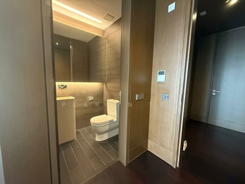 Lloyd SixtyFive, 65 Lloyd Road, 2 Bedrooms, 1,593 sqft, Condominium For Rent, by Pearlyn Tan, 500185506 - Bathroom - PropertyGuru.com.sg