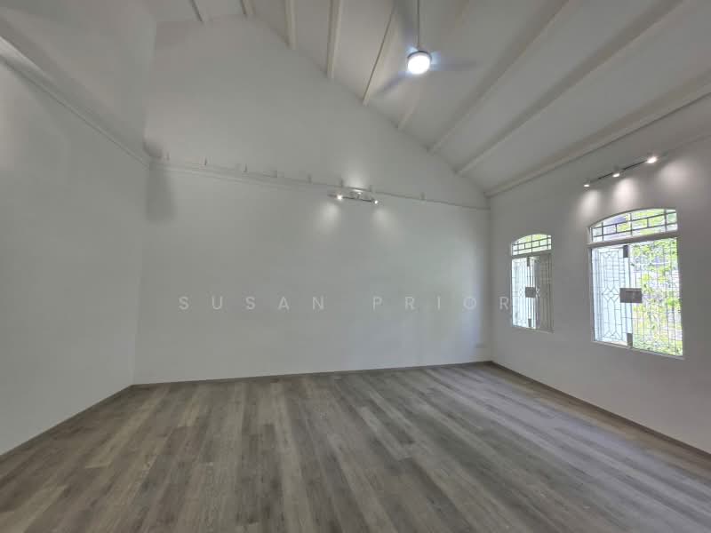 THRILLING Old World Conservation, Geylang Road, 4 Bedrooms, 2,350 sqft, Conservation House For Rent, by Susan Prior, 500185511 - Interior - PropertyGuru.com.sg