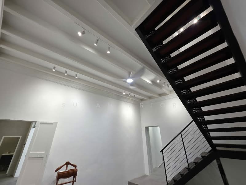 THRILLING Old World Conservation, Geylang Road, 4 Bedrooms, 2,350 sqft, Conservation House For Rent, by Susan Prior, 500185511 - Interior - PropertyGuru.com.sg
