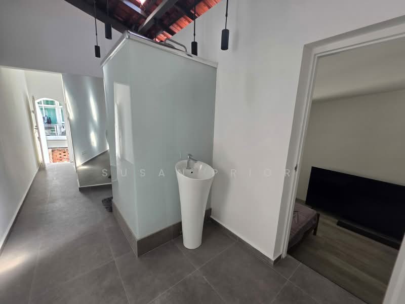 THRILLING Old World Conservation, Geylang Road, 4 Bedrooms, 2,350 sqft, Conservation House For Rent, by Susan Prior, 500185511 - Interior - PropertyGuru.com.sg