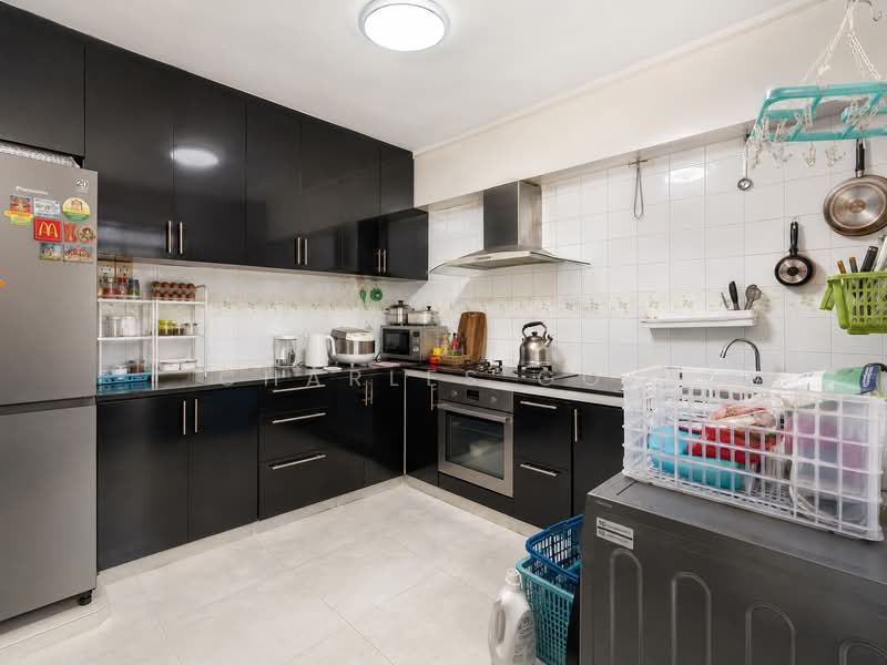 628 Pasir Ris Drive 3, 628 Pasir Ris Drive 3, 3 Bedrooms, 1,292 sqft, HDB Flat For Sale, by Charles Goy, 500185521 - Kitchen - PropertyGuru.com.sg