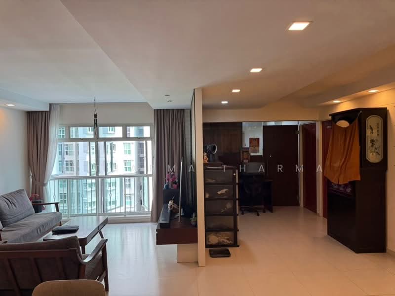 385 Bukit Batok West Avenue 5, 385 Bukit Batok West Avenue 5, 3 Bedrooms, 1,237 sqft, HDB Flat For Sale, by A Tharma Tharma, 500185526 - PropertyGuru.com.sg