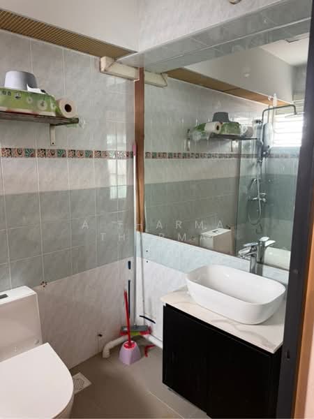 385 Bukit Batok West Avenue 5, 385 Bukit Batok West Avenue 5, 3 Bedrooms, 1,237 sqft, HDB Flat For Sale, by A Tharma Tharma, 500185526 - PropertyGuru.com.sg