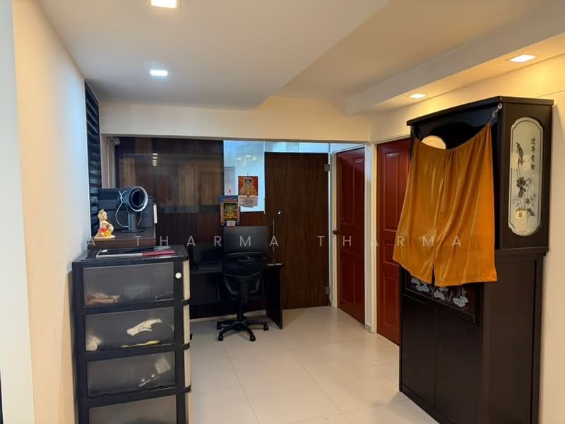 385 Bukit Batok West Avenue 5, 385 Bukit Batok West Avenue 5, 3 Bedrooms, 1,237 sqft, HDB Flat For Sale, by A Tharma Tharma, 500185526 - PropertyGuru.com.sg