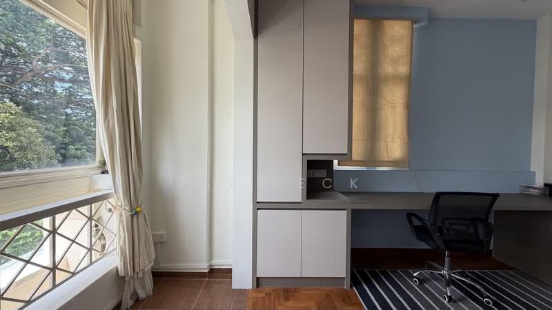 ❤️Usable porch space! ❤️ 1km to Rosyth Primary, , 5 Bedrooms, 3,700 sqft, Corner Terrace For Sale, by JAY PECK, 500185528 - Study - PropertyGuru.com.sg