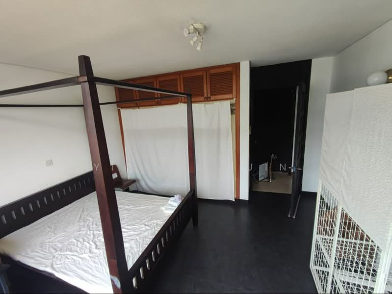 next to beauty world mrt . non smoking female only, , Room Rental, 150 sqft, Apartment For Rent, by Yip Kok Kuin, 500185550 - Bedroom - PropertyGuru.com.sg