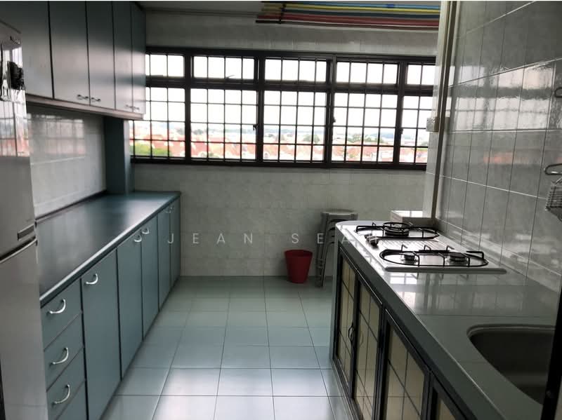 2 Queen's Road, 2 Queen's Road, Room Rental, 130 sqft, HDB Flat For Rent, by Jean Seah, 500185557 - Kitchen - PropertyGuru.com.sg