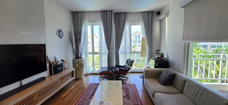 Country Park Condo, 37 Bedok Road, 3 Bedrooms, 1,755 sqft, Condominium For Sale, by Ng Rui Han, 500185577 - Living Room - PropertyGuru.com.sg