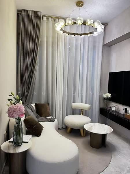 Stirling Residences, 21 Stirling Road, 2 Bedrooms, 624 sqft, Condominium For Rent, by Yang (Young) Li, 500185585 - Living Room - PropertyGuru.com.sg
