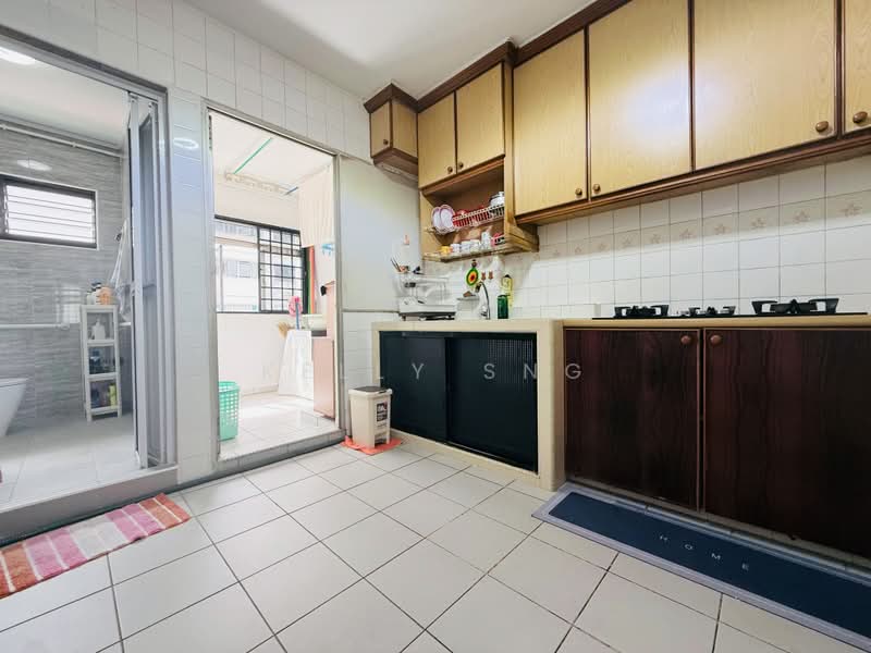 810 Woodlands Street 81, 810 Woodlands Street 81, 3 Bedrooms, 1,140 sqft, HDB Flat For Sale, by Kelly Sng, 500185586 - Kitchen - PropertyGuru.com.sg