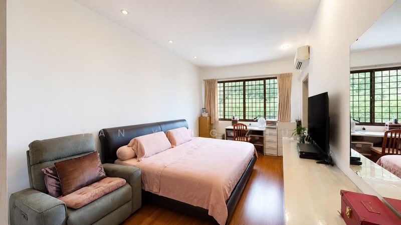 Hillcrest/Watten/Greenwood 2 Storey Inter Terrace, Hillcrest Road, 5 Bedrooms, 2,300 sqft, Terraced House For Sale, by Tan Yong Zhun, 500185601 - PropertyGuru.com.sg