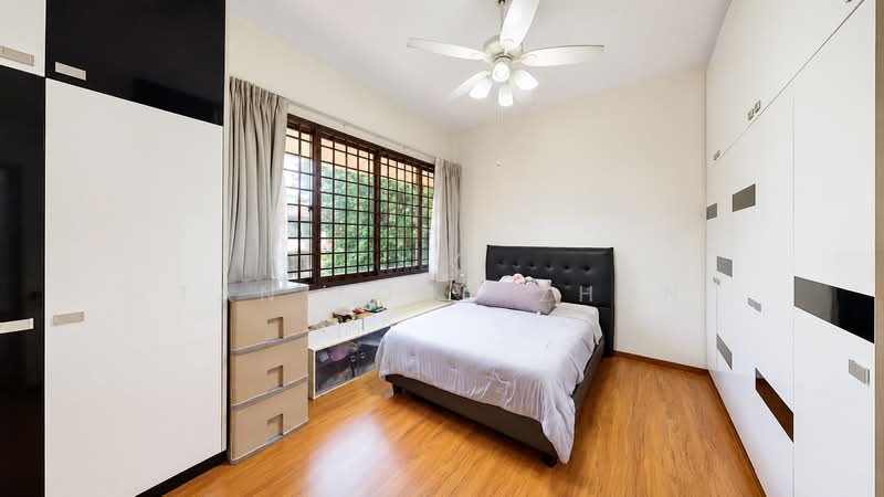Hillcrest/Watten/Greenwood 2 Storey Inter Terrace, Hillcrest Road, 5 Bedrooms, 2,300 sqft, Terraced House For Sale, by Tan Yong Zhun, 500185601 - PropertyGuru.com.sg
