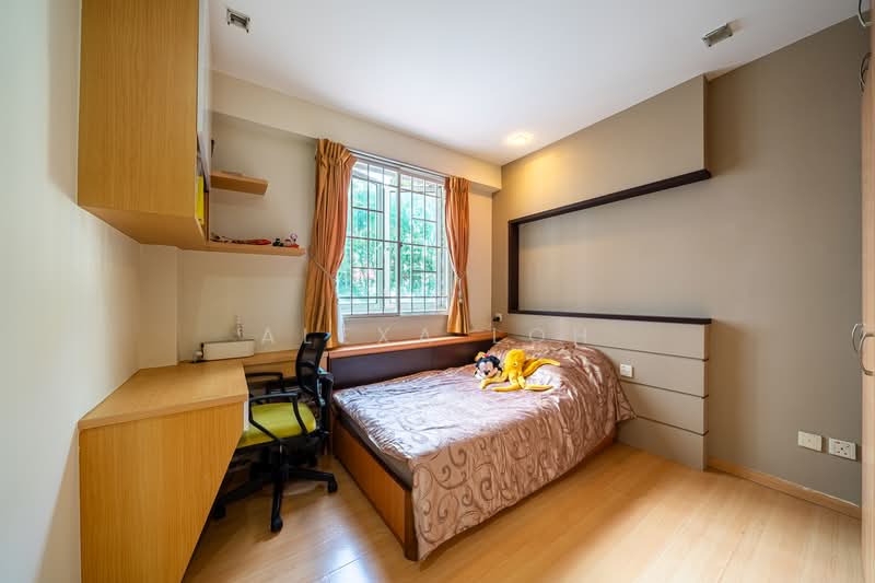 Rivervale Crest, 9 Rivervale Crescent, 3 Bedrooms, 1,216 sqft, Condominium For Sale, by Alexa Loh, 500185609 - Bedroom - PropertyGuru.com.sg