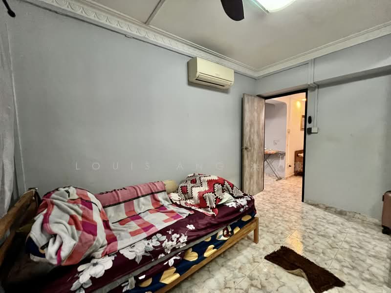 663A Jurong West Street 65, 663A Jurong West Street 65, 3 Bedrooms, 1,184 sqft, HDB Flat For Sale, by Louis Ang 洪家豪, 500185617 - Bedroom - PropertyGuru.com.sg