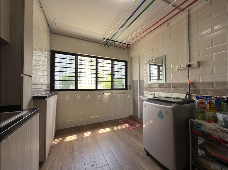 619 Bedok Reservoir Road, 619 Bedok Reservoir Road, 2 Bedrooms, 732 sqft, HDB Flat For Sale, by Jabbar Rahman, 500185632 - Kitchen - PropertyGuru.com.sg