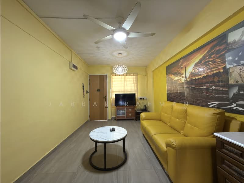 619 Bedok Reservoir Road, 619 Bedok Reservoir Road, 2 Bedrooms, 732 sqft, HDB Flat For Sale, by Jabbar Rahman, 500185632 - Living Room - PropertyGuru.com.sg