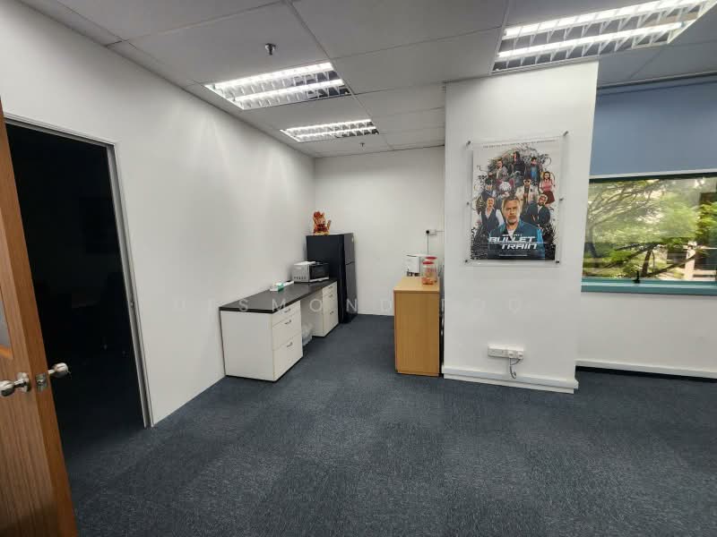 Fitted industrial in Macpherson Industrial Estate, 5 Kallang Sector, 2,551 sqft, Light Industrial (B1) For Rent, by Desmond Foo, 500185646 - Interior - CommercialGuru.com.sg