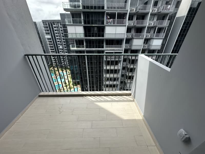 The Florence Residences, 97 Hougang Avenue 2, 2 Bedrooms, 635 sqft, Condominium For Sale, by Melvin Lum, 500185653 - Balcony - PropertyGuru.com.sg