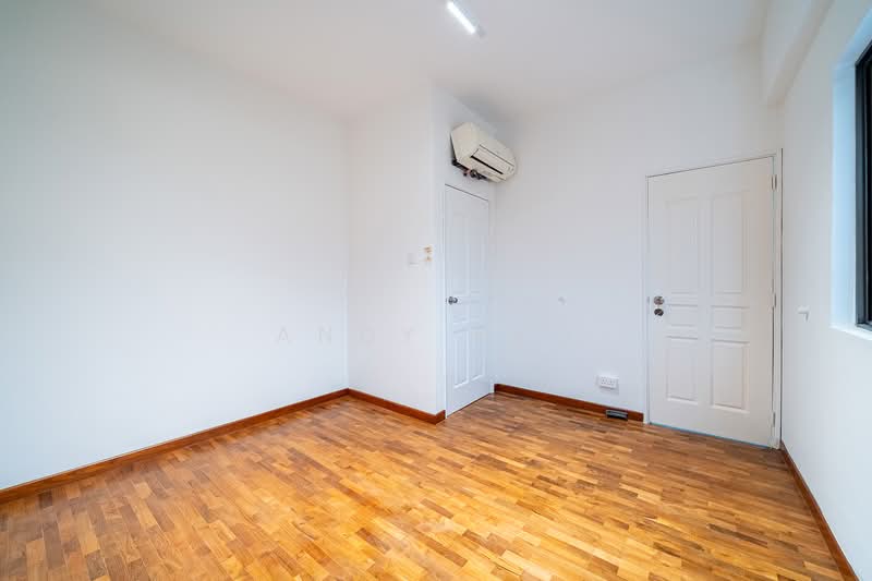 Minaret Walk, Minaret Walk, 5 Bedrooms, 2,500 sqft, Corner Terrace For Sale, by Andy Neo, 500185656 - Interior - PropertyGuru.com.sg