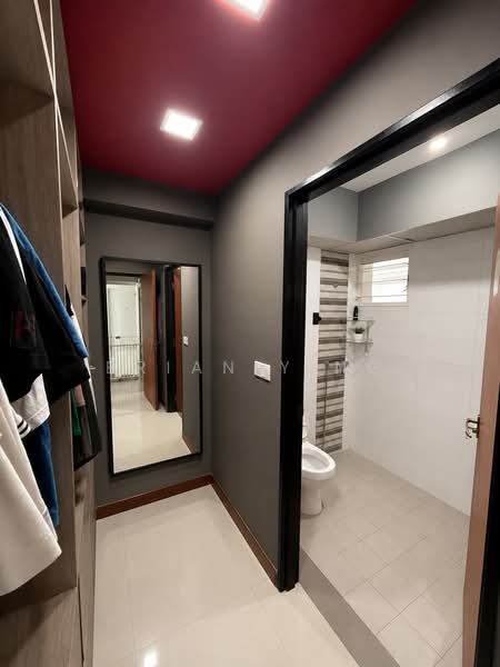 664A Punggol Drive, 664A Punggol Drive, 2 Bedrooms, 700 sqft, HDB Flat For Rent, by Brian Ying, 500185659 - Bathroom - PropertyGuru.com.sg