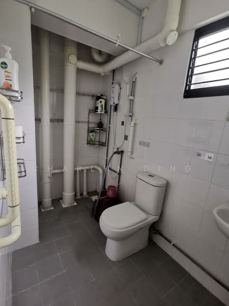 401 Pandan Gardens, 401 Pandan Gardens, 3 Bedrooms, 1,259 sqft, HDB Flat For Sale, by Charlyn Ding, 500185661 - PropertyGuru.com.sg