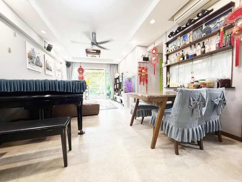 The Warren, 37 Choa Chu Kang Loop, 3 Bedrooms, 1,227 sqft, Apartment For Rent, by Jeen Tan, 500185672 - Living Room - PropertyGuru.com.sg