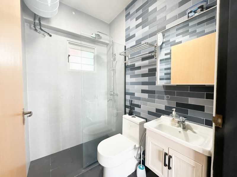 886A Woodlands Drive 50, 886A Woodlands Drive 50, 2 Bedrooms, 721 sqft, HDB Flat For Sale, by Chantel Teo Jiamin, 500185679 - Bathroom - PropertyGuru.com.sg