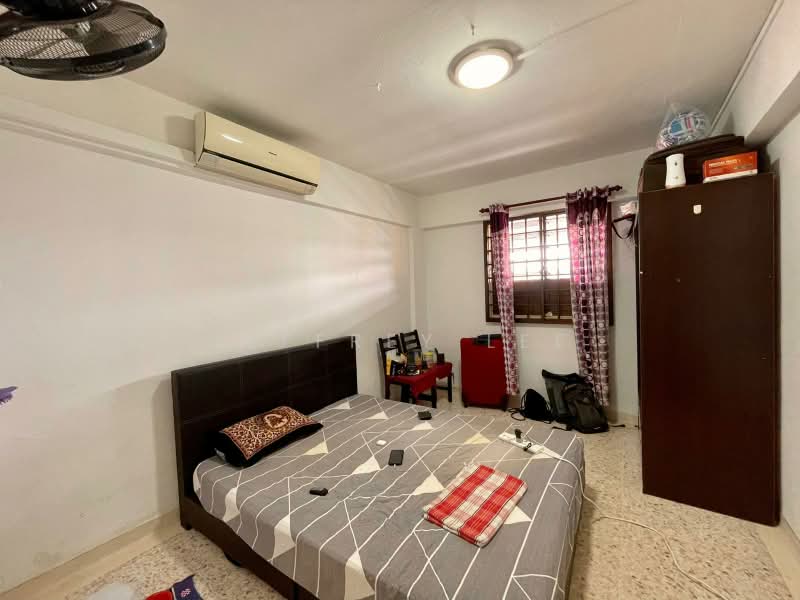 182 Ang Mo Kio Avenue 5, 182 Ang Mo Kio Avenue 5, 2 Bedrooms, 732 sqft, HDB Flat For Rent, by Jeffrey Lee, 500185684 - Bedroom - PropertyGuru.com.sg