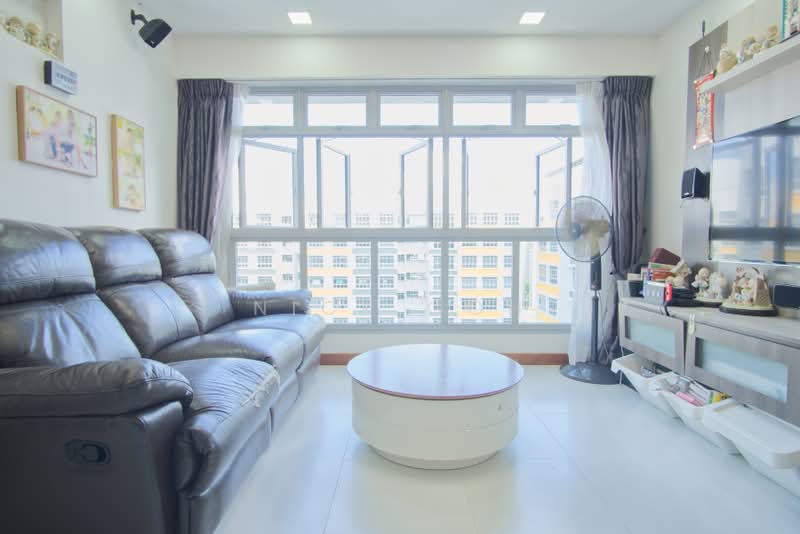 326D Anchorvale Road, 326D Anchorvale Road, Hougang / Punggol / Sengkang, 3 Bedrooms, 990 sqft, HDB Flat For Sale, by Nick Goh, 500185686 - Living Room - PropertyGuru.com.sg