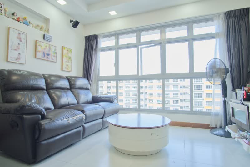326D Anchorvale Road, 326D Anchorvale Road, Hougang / Punggol / Sengkang, 3 Bedrooms, 990 sqft, HDB Flat For Sale, by Nick Goh, 500185686 - Living Room - PropertyGuru.com.sg