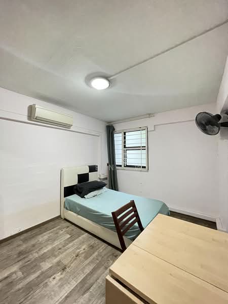 164 Stirling Road, 164 Stirling Road, 2 Bedrooms, 700 sqft, HDB Flat For Rent, by Caden Wan, 500185696 - Bedroom - PropertyGuru.com.sg