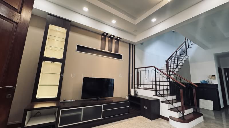 Pavilion Park, Pavilion Circle, 4 Bedrooms, 3,646 sqft, Corner Terrace For Rent, by Yuli Tay YL, 500185697 - Living Room - PropertyGuru.com.sg