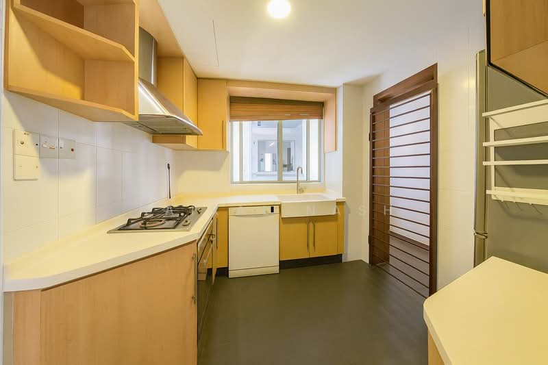 The Bayshore, 34 Bayshore Road, 2 Bedrooms, 1,012 sqft, Condominium For Sale, by Haikal Nash, 500185708 - Kitchen - PropertyGuru.com.sg