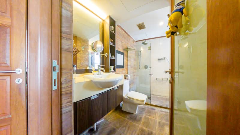 The Bayshore, 34 Bayshore Road, 2 Bedrooms, 1,012 sqft, Condominium For Sale, by Haikal Nash, 500185708 - Bathroom - PropertyGuru.com.sg