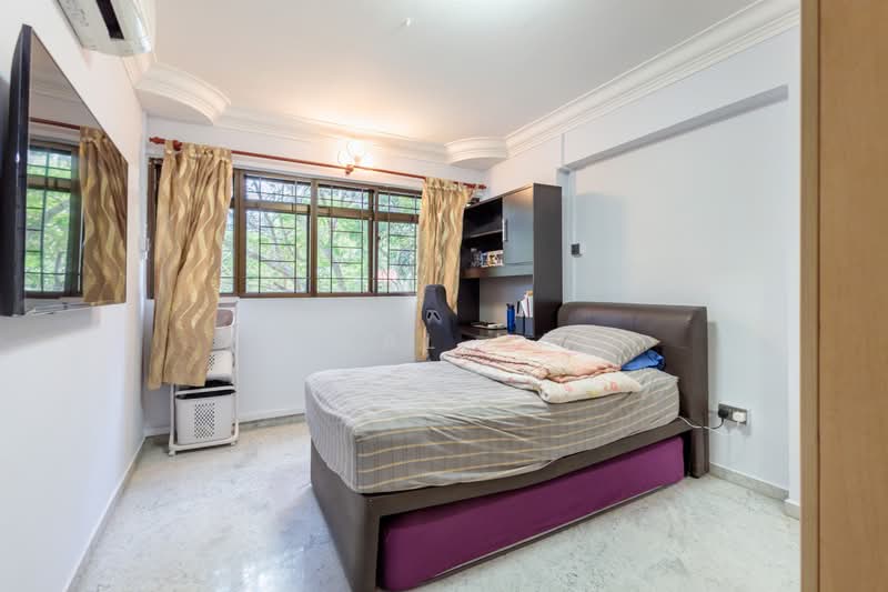 337 Clementi Avenue 2, 337 Clementi Avenue 2, 3 Bedrooms, 1,281 sqft, HDB Flat For Sale, by Haikal Nash, 500185712 - Bedroom - PropertyGuru.com.sg