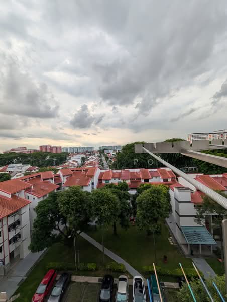 1km PLMGS, Avenue 1, 2 Bedrooms, 721 sqft, HDB Flat For Sale, by Tiong Poh Shien, 500185721 - Exterior - PropertyGuru.com.sg