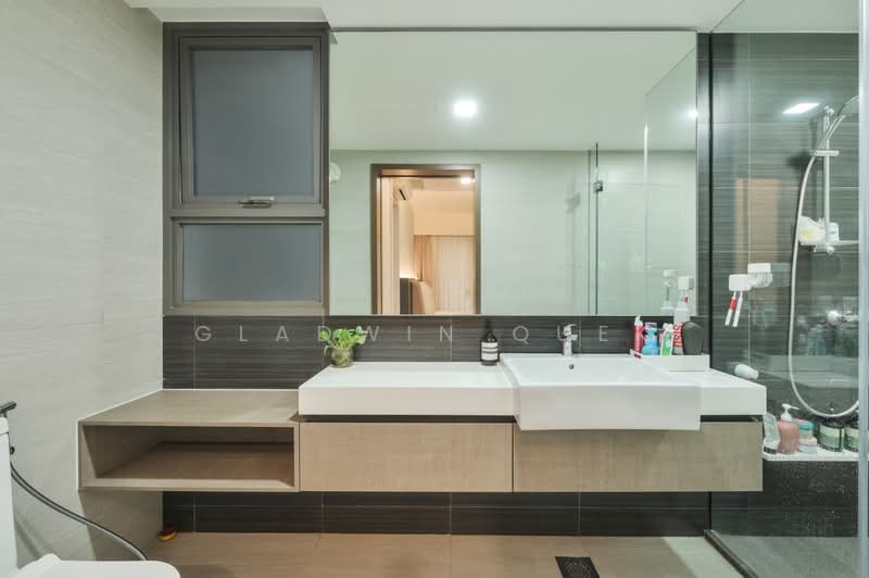 Bellewoods, 110 Woodlands Avenue 5, 3 Bedrooms, 1,249 sqft, Executive Condominium For Sale, by Gladwin Quek, 500185732 - Bathroom - PropertyGuru.com.sg