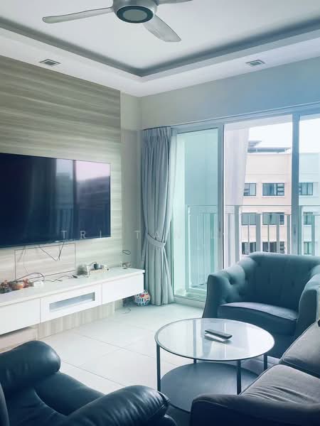 267B Punggol Field, 267B Punggol Field, 3 Bedrooms, 1,238 sqft, HDB Flat For Sale, by Tristan Liu, 500185742 - Living Room - PropertyGuru.com.sg