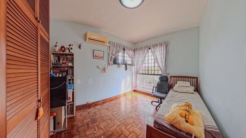 Bullion Park, 168 Lentor Loop, 3 Bedrooms, 1,259 sqft, Condominium For Sale, by Jadis Wong, 500185746 - Common Bedroom 1 - PropertyGuru.com.sg