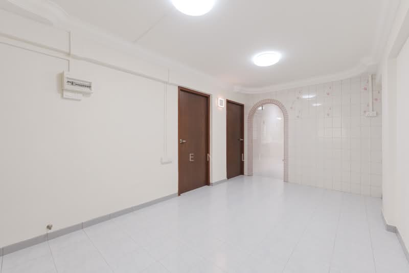 98 Commonwealth Crescent, 98 Commonwealth Crescent, 2 Bedrooms, 635 sqft, HDB Flat For Sale, by Lauren Lim, 500185761 - Living Room - PropertyGuru.com.sg