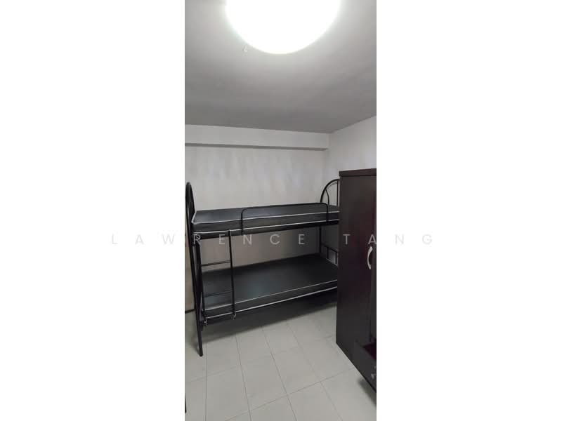 26 Toa Payoh East, 26 Toa Payoh East, Room Rental, 200 sqft, HDB Flat For Rent, by Lawrence Tang, 500185763 - Bedroom - PropertyGuru.com.sg