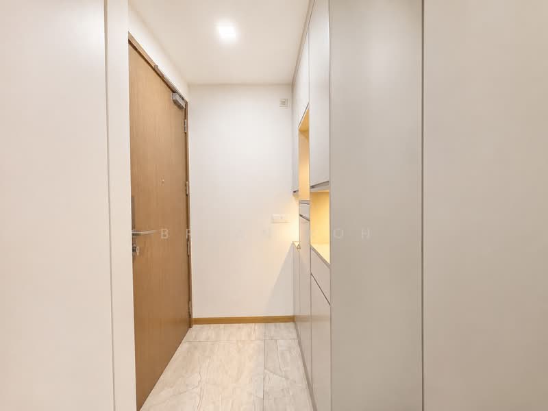 Kingsford Waterbay, 72 Upper Serangoon View, 4 Bedrooms, 1,109 sqft, Condominium For Sale, by Bryan Koh, 500185765 - Entrance - PropertyGuru.com.sg