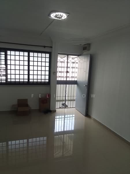 431 Choa Chu Kang Avenue 4, 431 Choa Chu Kang Avenue 4, 3 Bedrooms, 1,119 sqft, HDB Flat For Sale, by Felix Low, 500185767 - Entrance - PropertyGuru.com.sg