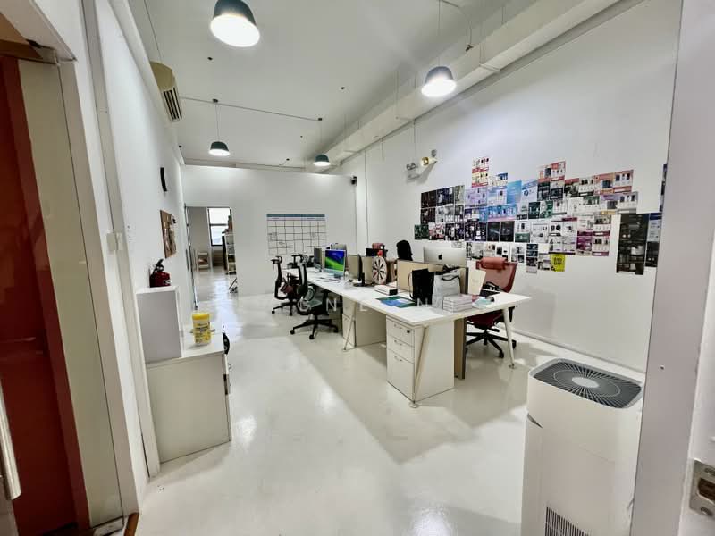 T-Space, 1 Tampines North Drive 1, 1,200 sqft, Factory / Workshop (B2) For Rent, by Ezline Lee, 500185771 - Interior - CommercialGuru.com.sg