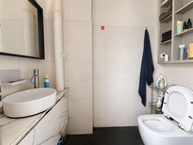 Synergy @ KB, 25 Kaki Bukit Road 4, 1,260 sqft, Factory / Workshop (B2) For Rent, by Joey Tan, 500185787 - Bathroom - CommercialGuru.com.sg